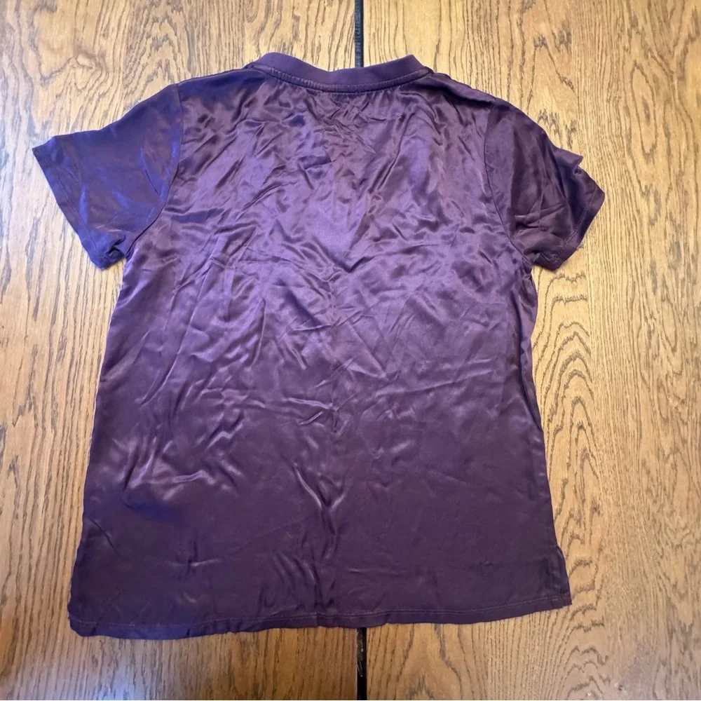 Nation‎ LTD  June Top V-Neck Top in Fog Jam purple plum  color XS Satin NWT